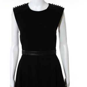 Alice and Olivia - size large - black knee length dress